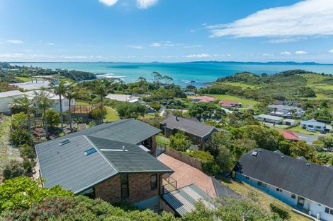 Photo of property in 21 Cable Bay Block Road, Cable Bay, 0420