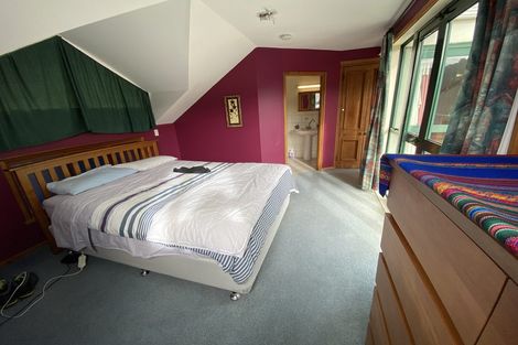 Photo of property in 33 Makara Road, Karori, Wellington, 6012