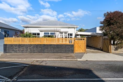 Photo of property in 9 East Street, Petone, Lower Hutt, 5012