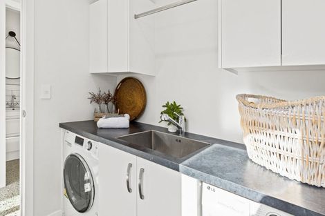 Photo of property in 32 Awanui Crescent, Matakana, 0985