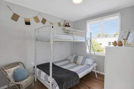 Photo of property in 110 Park Avenue, Waitarere Beach, Levin, 5510