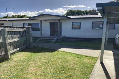 Photo of property in 94a Clarence Cox Crescent, Pirimai, Napier, 4112