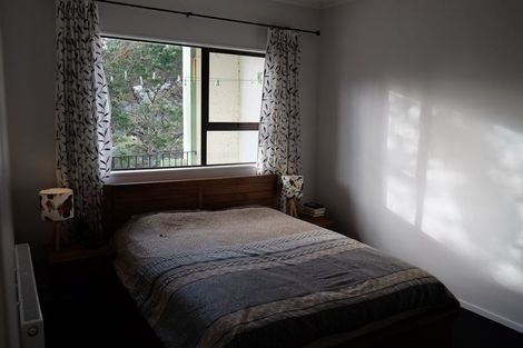 Photo of property in 132 Wadestown Road, Wadestown, Wellington, 6012