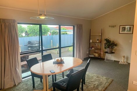 Photo of property in 1 Admiral Crescent, Flagstaff, Hamilton, 3210