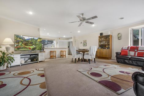 Photo of property in 167 Polo Prince Drive, Alfriston, Auckland, 2105