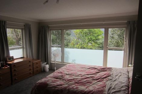 Photo of property in 9 Allen Terrace, Tawa, Wellington, 5028