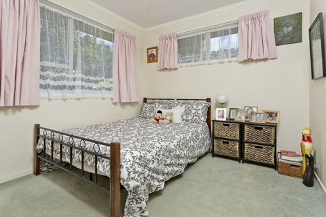 Photo of property in 3 Intrepid Place, Torbay, Auckland, 0630
