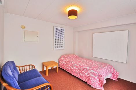 Photo of property in 9 Barrier View Road, Leigh, 0985