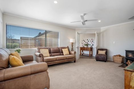 Photo of property in 12 Kiokio Place, Maketu, Te Puke, 3189