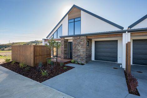 Photo of property in 2 Hill Tops Way, Stoke, Nelson, 7011