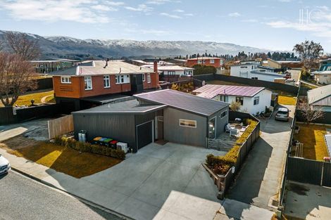 Photo of property in 53a Molyneux Avenue, Cromwell, 9310