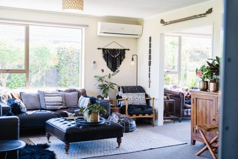 Photo of property in 2 Kent Place, Mosgiel, 9024