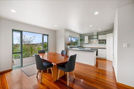 Photo of property in 40 Lonely Track Road, Redvale, Auckland, 0632