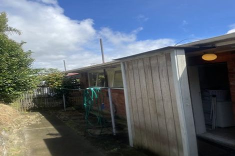 Photo of property in 2/1369 Dominion Extension, Mount Roskill, Auckland, 1041