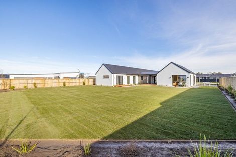 Photo of property in 51 Kingsdowne Drive, West Melton, 7618