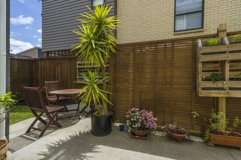 Photo of property in 41 Liquidambar Drive, Hobsonville, Auckland, 0616