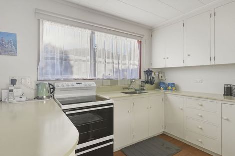 Photo of property in 11 Bell Crescent, Concord, Dunedin, 9018