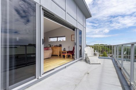 Photo of property in 38 Pharazyn Avenue, Waikanae Beach, Waikanae, 5036