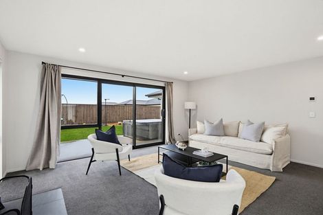 Photo of property in 29 Te Kanawa Lane, Rolleston, 7615