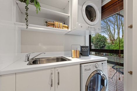 Photo of property in 16 Banbury Street, Burnside, Christchurch, 8053