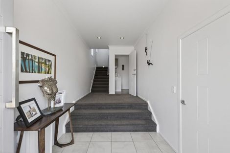 Photo of property in 22a Belt Road, Moturoa, New Plymouth, 4310