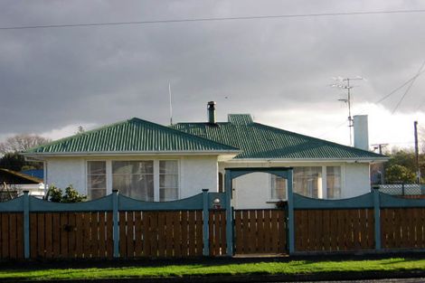 Photo of property in 25 Cambridge Terrace, Masterton, 5810