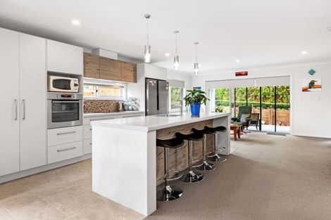 Photo of property in 10 Furl Close, Pyes Pa, Tauranga, 3112