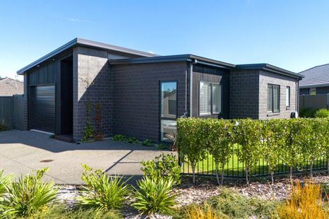 Photo of property in 35 Sentinel Avenue, Omokoroa, 3114