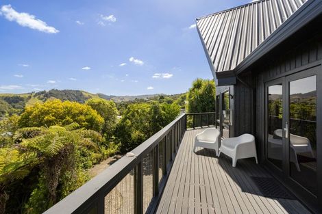 Photo of property in 21 Haddon Crescent, Whitianga, 3510