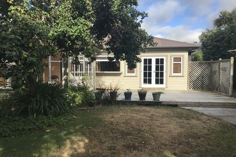 Photo of property in 15 Saint James Avenue, Boulcott, Lower Hutt, 5011