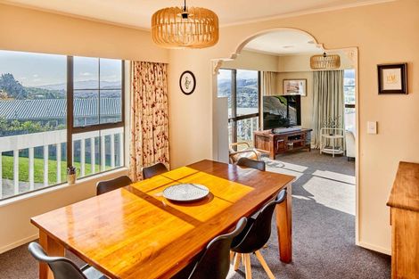 Photo of property in 16 Saint Aidans Way, Tawa, Wellington, 5028