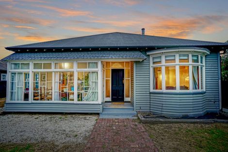 Photo of property in 152 Lincoln Road, Addington, Christchurch, 8024