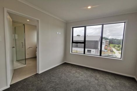 Photo of property in 73 Manarini Road, Westgate, Auckland, 0614
