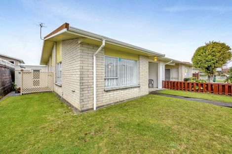 Photo of property in 1/81 Clawton Street, Westown, New Plymouth, 4310