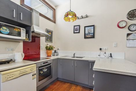 Photo of property in 154 Owen Street, Newtown, Wellington, 6021