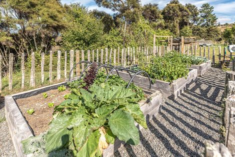 Photo of property in 1597 Turakina Valley Road, Marton, Whanganui, 4581