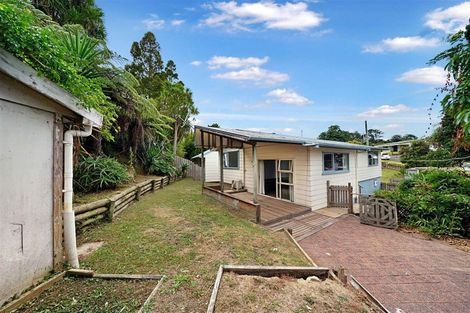 Photo of property in 22 Karaka Street, Helensville, 0800