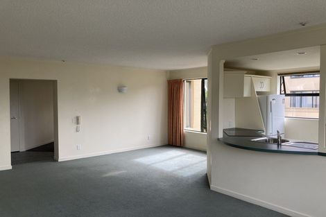 Photo of property in 568f Adelaide Road, Berhampore, Wellington, 6023