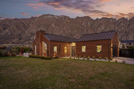 Photo of property in 60 Cunninghams Drive, Jacks Point, Queenstown, 9371