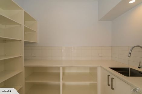 Photo of property in 14 Lady Jocelyn Place, Whitianga, 3510