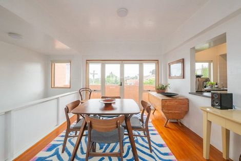 Photo of property in 64 Drivers Road, Maori Hill, Dunedin, 9010