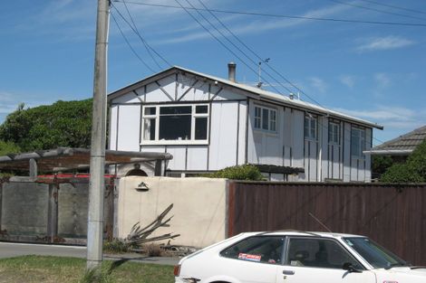 Photo of property in 390 Marine Parade, South New Brighton, Christchurch, 8062