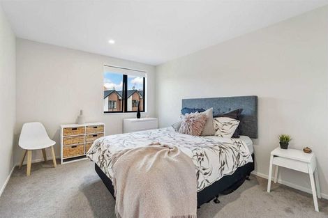 Photo of property in 16 Seafarer Crescent, Stanmore Bay, Whangaparaoa, 0932