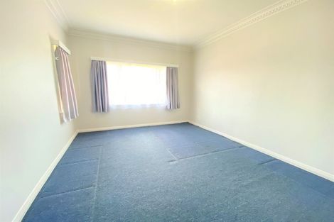 Photo of property in 117 Mangere Road, Otahuhu, Auckland, 1062
