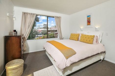 Photo of property in 46 Kowhai Street, Hamilton Lake, Hamilton, 3204