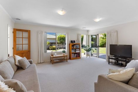 Photo of property in 79 Parata Street, Waikanae, 5036