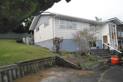 Photo of property in 9 Laurina Road, Sunnynook, Auckland, 0620