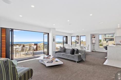 Photo of property in 417b Oceanbeach Road, Mount Maunganui, 3116