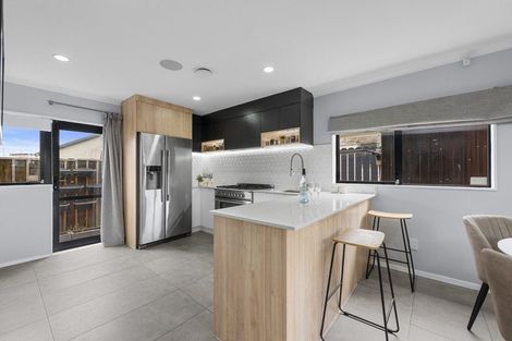 Photo of property in 628a Te Atatu Road, Te Atatu Peninsula, Auckland, 0610