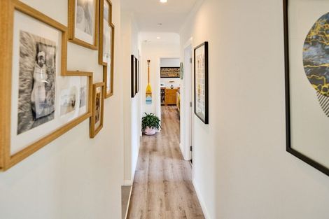 Photo of property in 2 Te Motu Road, Pukerua Bay, 5026